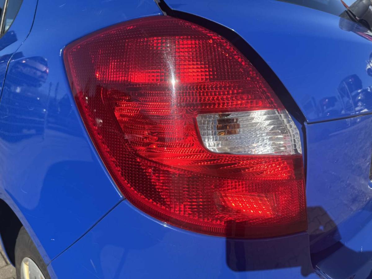 Skoda Fabia 2 5J original R&uuml;cklicht R&uuml;ckleuchte Schlussleuchte links Bj.2009